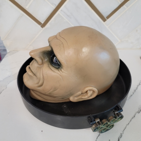Gemmy uncle fester head on a plate. Wednesday Addams. Halloween - Picture 5 of 5